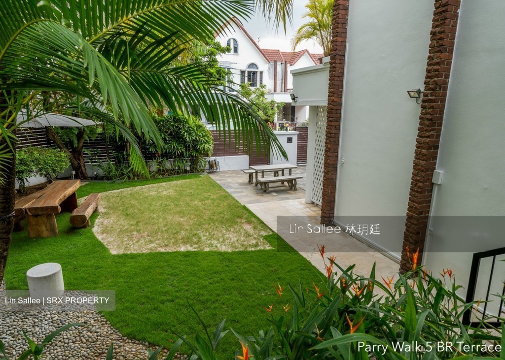 Parry Park (D19), Terrace #167508392